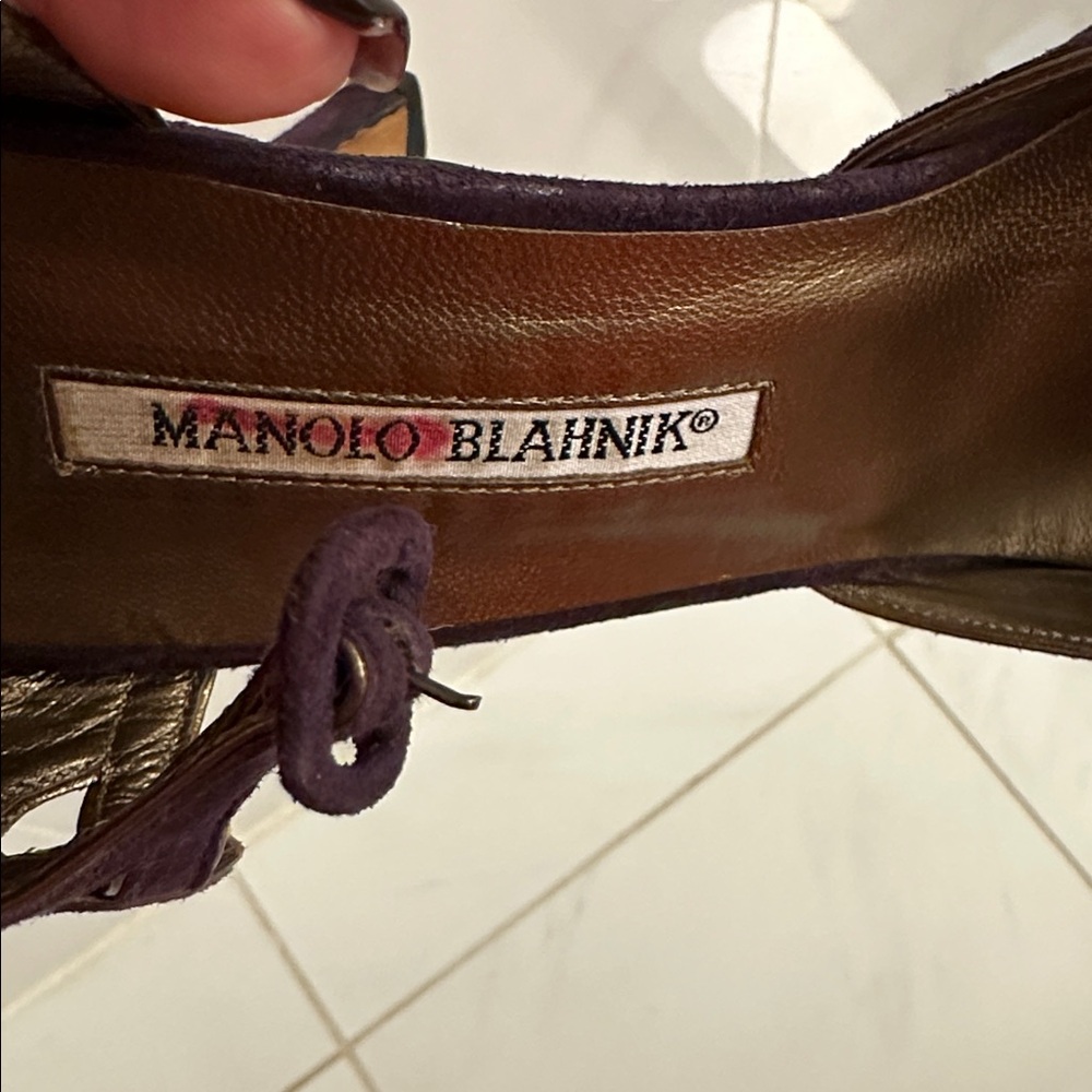 Manolo Blahnik Dark Purple suede gold edges strap detail Euc Heels $585 39 9 - Picture 12 of 16